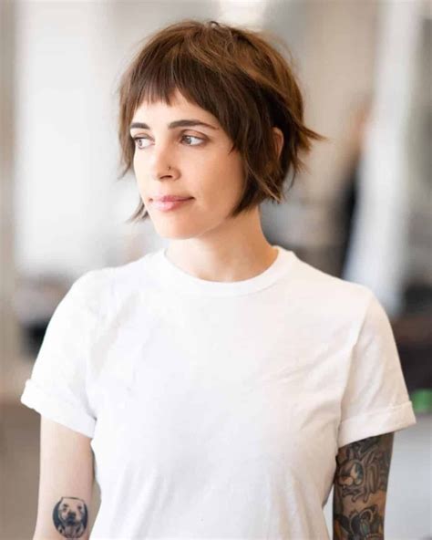 these 34 short shaggy bob haircuts are the on trend look right now thick hair styles shaggy