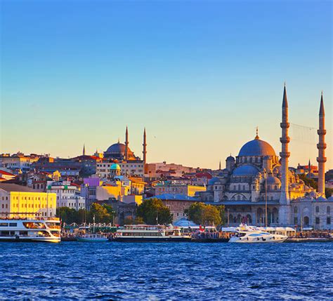 Das land ist seit gründung der republik im jahr 1923 als nachfolgestaat des osmanischen reiches. Türkei Informationen- Zwischen Orient und Okzident | Berge ...