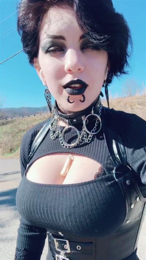 Pin On Hot Goth Chick S