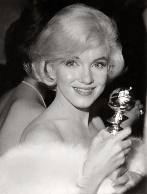 Marilyn Monroe At The Golden Globe Awards 1960 Marilyn Monroe Old