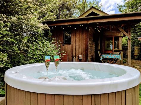 9 Best Log Cabins With Hot Tubs In Wales Updated 2024 Trip101