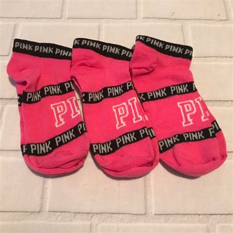 pin on pink socks
