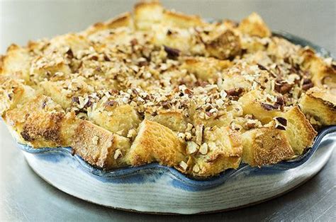 You may not realize this, but there are many low carb and diet control plan recipes available online. Bread Pudding in 2020 | Pioneer woman bread pudding ...