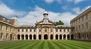 File:Emmanuel College Front Court, Cambridge, UK - Diliff.jpg ...
