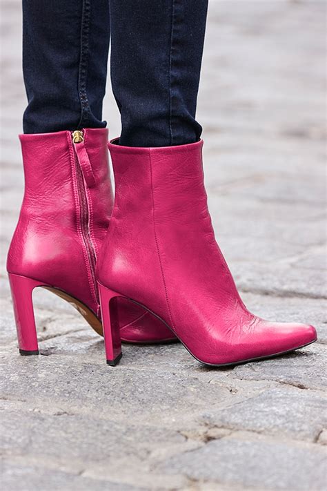 Carmen Hot Pink Leather Slingback Court Shoe