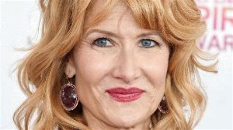 Did Laura Dern Undergo Plastic Surgery Including Boob Job Nose Job Botox And Lips Famous