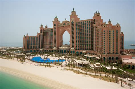 Dubai Atlantis A Tour Of The Luxury Hotel Suite That Will Cost You £