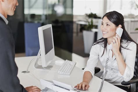 Receptionist Job Description Know Top Duties And Skills In 2022