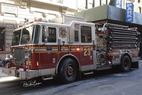 Fdny Engine 23 The Lions Den Manhattan Fdny Fire Trucks Fire Apparatus