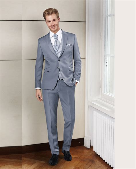Silver Grey Two Button Suit With A Unique Crystal Look Tom Murphys