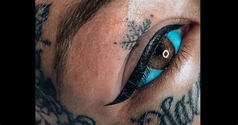 Amber Luke Se Tatuó Los Ojos Y Quedó Ciega Durante 3 Semanas En Australia