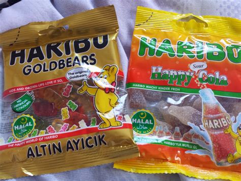 Halal is an arabic term which means permissible. Halal Mama: Halal Food Guide - Gelatine