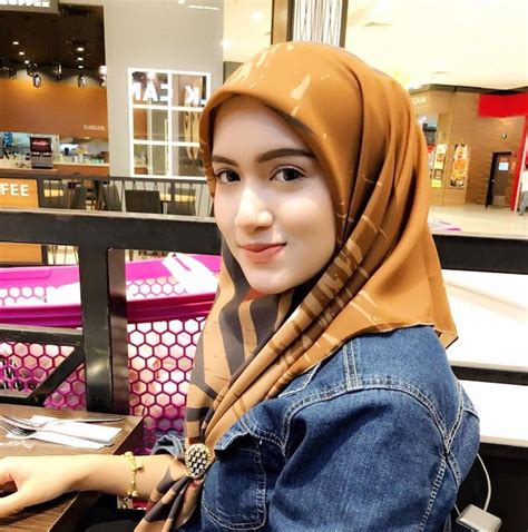 Malay Beautiful Hijaber Asyiqin Khairi Cute Pemuja Wanita Asian