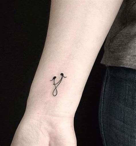 20 Best Mom Tattoo Ideas Express Your Feelings For Your Mother