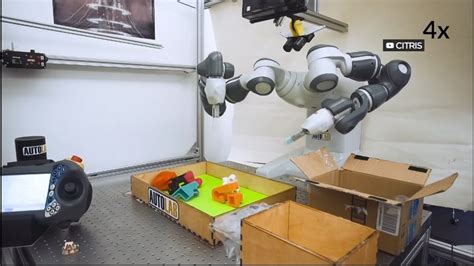 Uc Berkeley Researcher Students Build Robot That Can Pick Up Objects