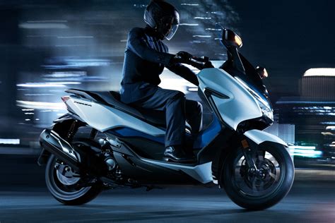 Honda forza 250 is on facebook. Honda's Forza NSS300 Scooter gains HSTC | MCNews.com.au