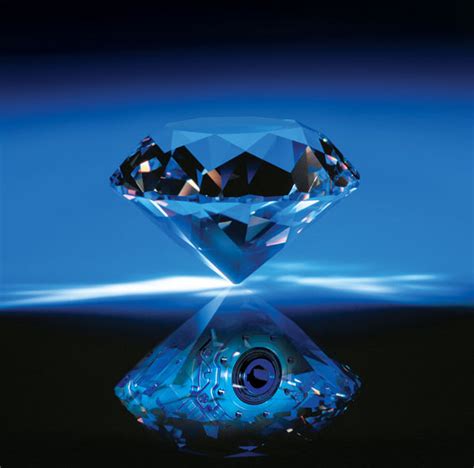 Por qué el diamante es considerada una piedra preciosa