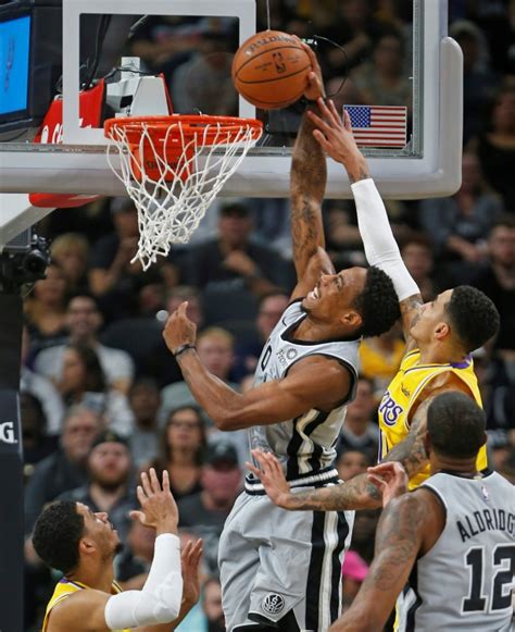 Demar Derozan Powers Spurs Past La Lakers