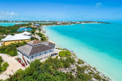 The Charming Villa Calypso On Sapodilla Bay In Turks Caicos Offers A
