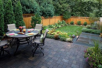There's a mix of landscaping designs, decor inspiration﻿, and gardening fixes to dress up any patio, deck, pool, or yard, even if you're on a budget. Small Patio Ideas Design Plans Popular 2016 Pictures