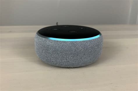 Confused By The Flashing Lights On Your Amazon Echo Device Heres What They Mean By Carmen