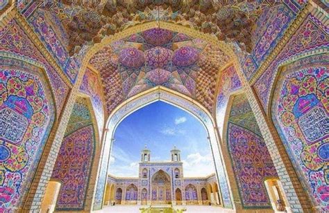 Elemen Penting Arsitektur Masjid Di Iran
