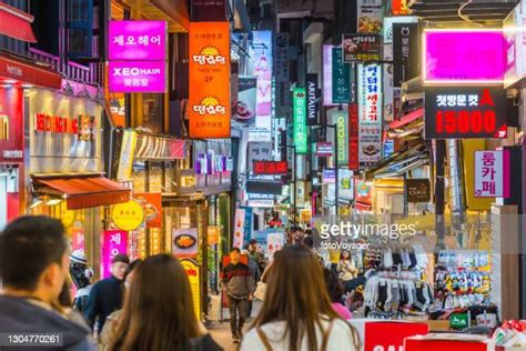 Korean Night Market Photos And Premium High Res Pictures Getty Images