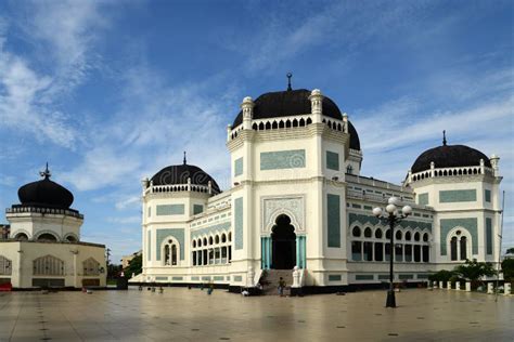 Masjid Raya Medan Stock Image Image Of Landscape Culture 31890527