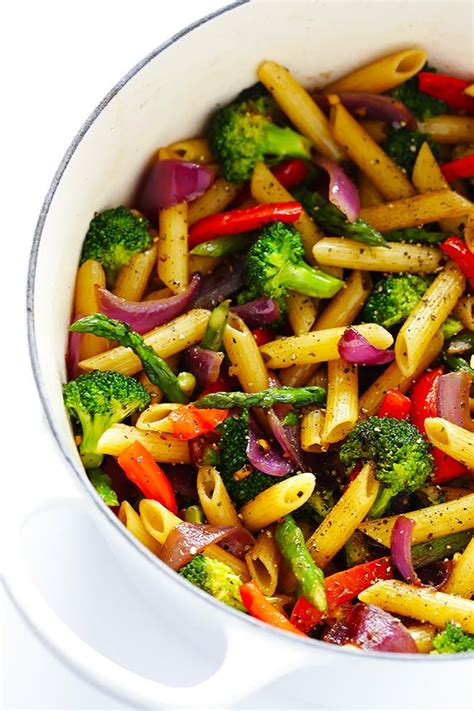 Quick dinners in 30 minutes or less. This Balsamic Veggie Pasta recipe is quick and easy to ...