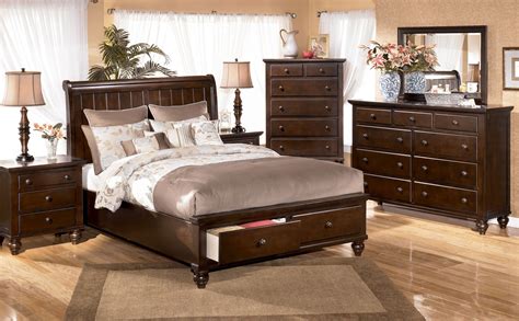 These sets are ideal for anyone who has a large master bedroom begging for a touch of comfort. Ashley Camdyn King Sleigh Bedroom Group with Storage ...