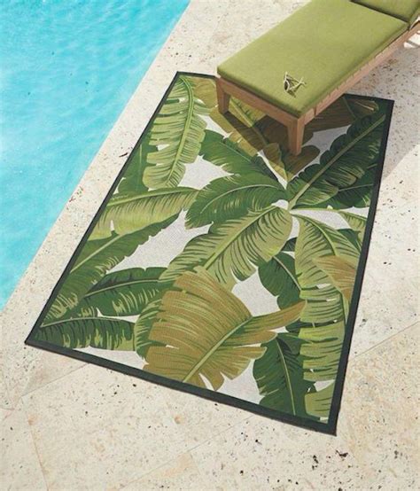 20 Outdoor Rugs That Will Instantly Spruce Up Any Patio Tropical