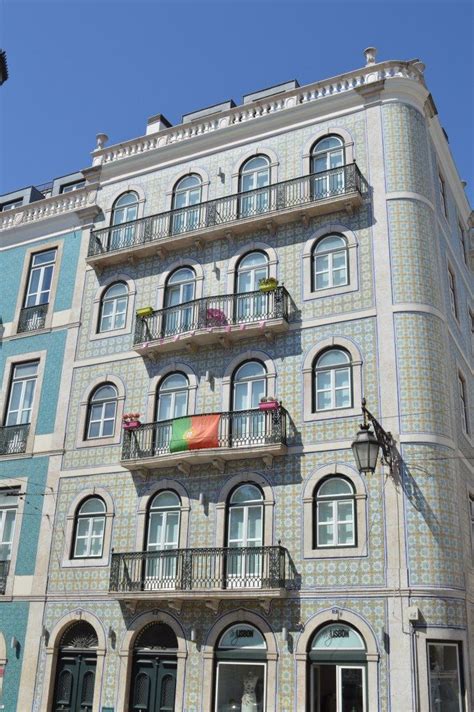 Five Practical Tips For Visiting Lisbon Portugal By A Travel Blogger