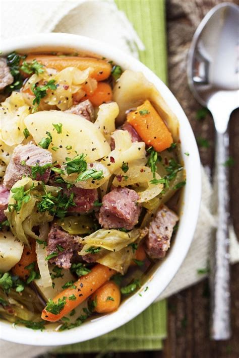 Slow cooker corned beef & cabbage. Slow Cooker Corned Beef and Cabbage Stew | AllFreeSlowCookerRecipes.com
