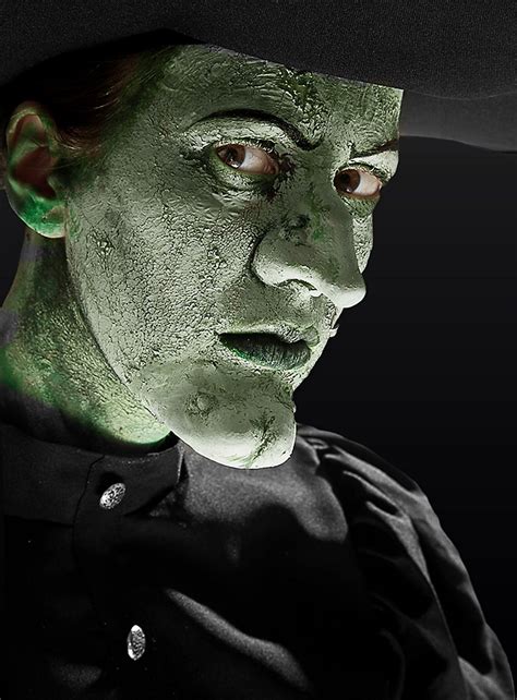Scary Skin green - maskworld.com