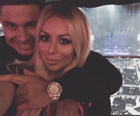 Pauly D And Aubrey Oday Breakup Again Find Out Why E Online