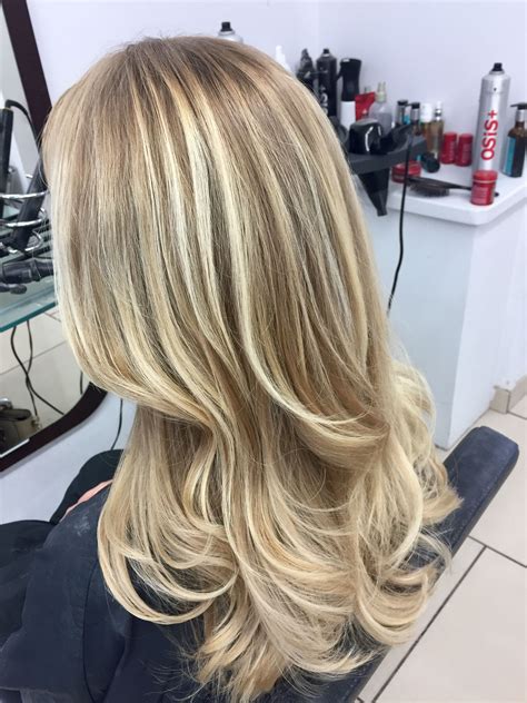 My Hair Bleach And High Lift Full Head Highlights Balayage Fade Roots Blonde Hair Fade