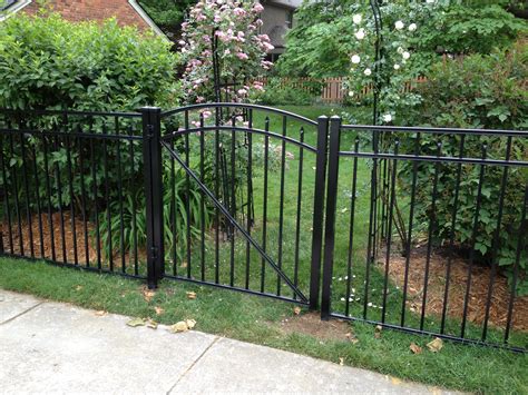 Aluminum Fencing