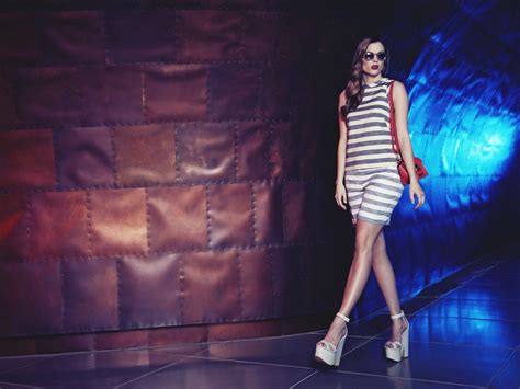 Nautical Stripes Discover A Chic New Season Take On This Timeless