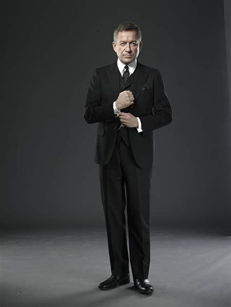 Gotham Season 1 Promo Sean Pertwee As Alfred Pennyworth Gotham Tv