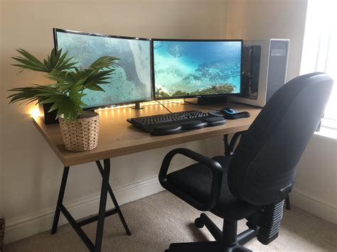 No Rgb Just Clean And Simple Desk Setup Home Office Setup Simple