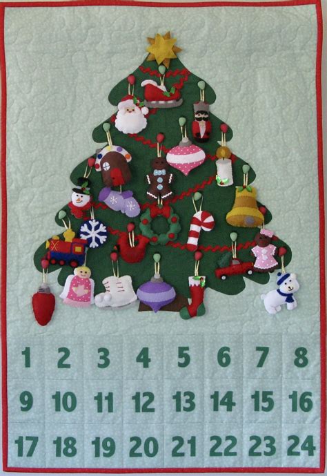 Advent Calendar With 24 Ornaments Christmas Countdown Quilted