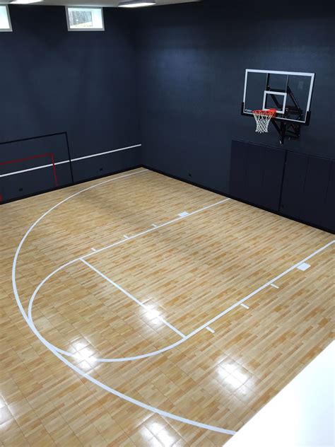 √ Indoor Basketball Court Tallahassee