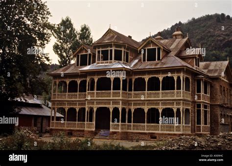 Old House At Srinagar In Jammu Kashmir Stock Photo 6374107 Alamy