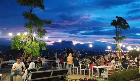 Tempat Wisata Alam Villa Cafe Nongkrong Di Bogor Yang Hits