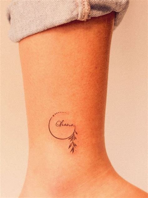 55 Meaningful Fine Line Tattoos For Minimalist Women Fine Line Tattoos Tattoos For Women