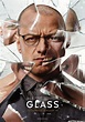 Los personajes de Glass se presentan con estos pósters - La Tercera