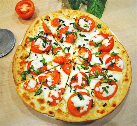 Margherita Flatbread Pizza Recipe Treasure