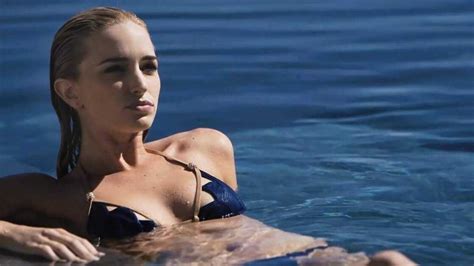 Brianne Howey Nude Pictures Can Leave You Flabbergasted Top Sexy