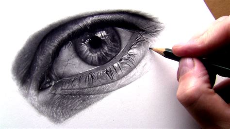 How To Draw A Realistic Eye With Graphite Pencils