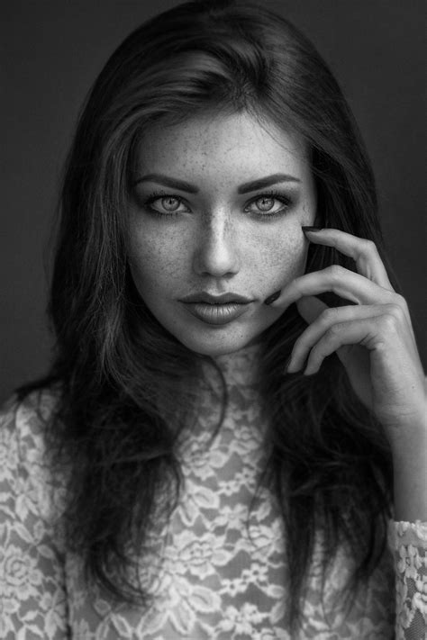 Model Svetlana Grabenko Portrait Portrait Photography Black And White Portraits